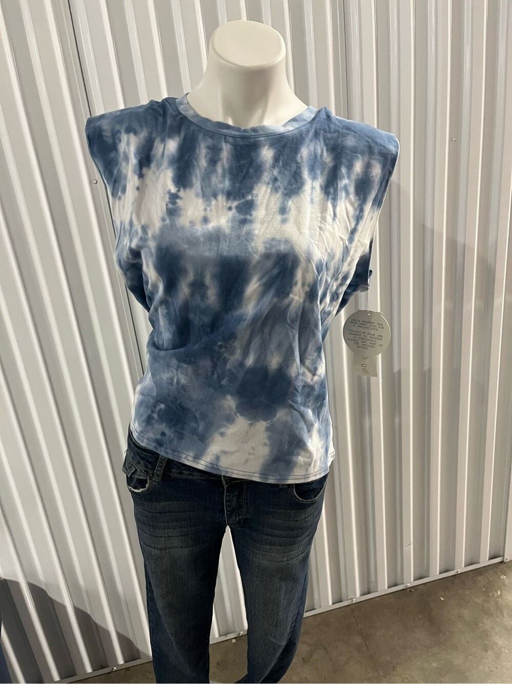 Madden girl blue and white tie die top with matching mask NWT